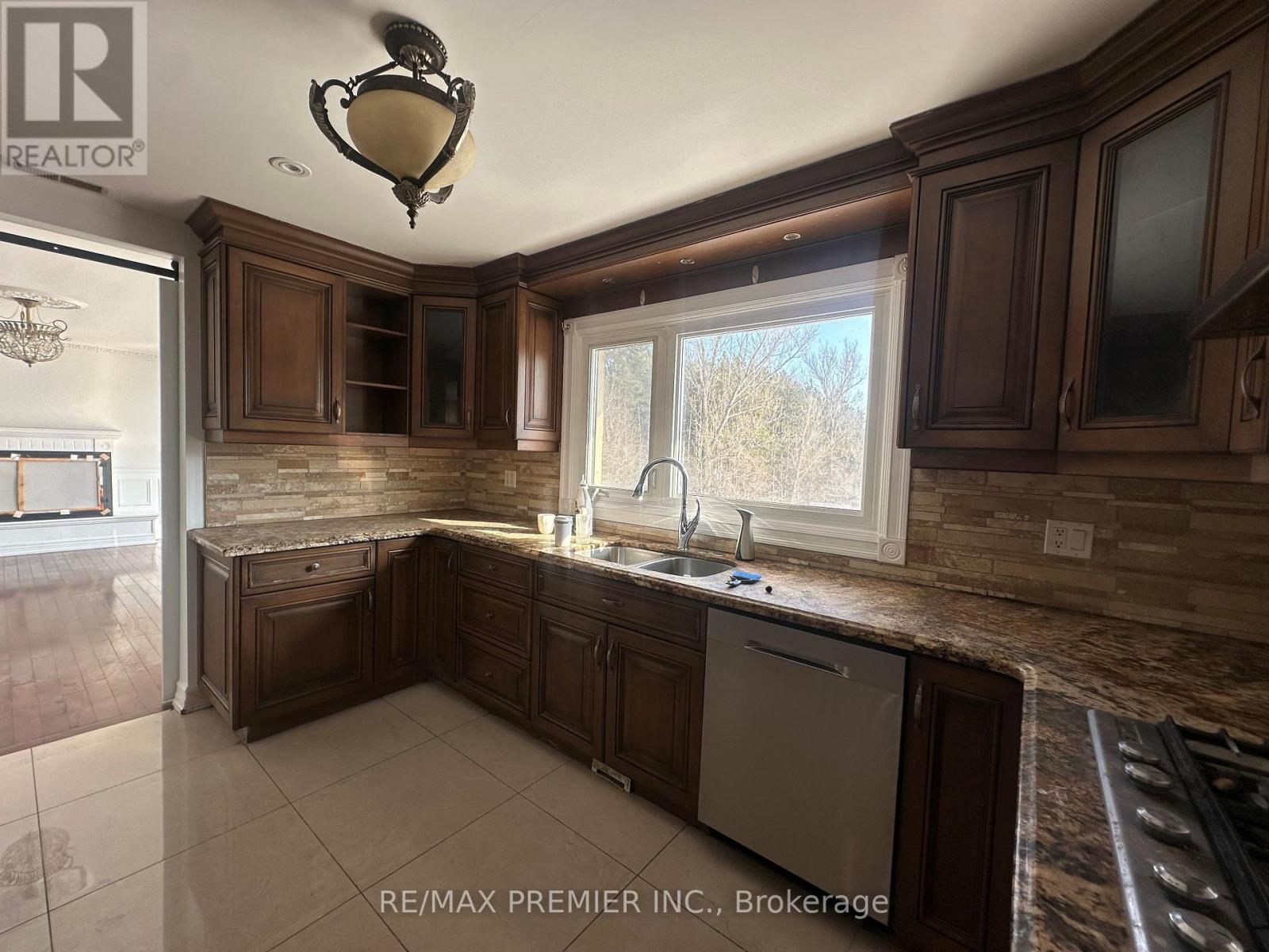 2201 17th Side Road, King, Ontario  L7B 1A3 - Photo 28 - N12733948