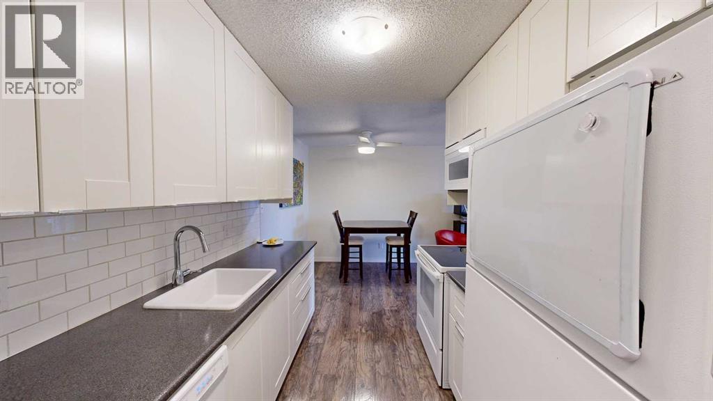 306, 405 Columbia Boulevard W, Lethbridge, Alberta  T1K 4R6 - Photo 2 - A2292608