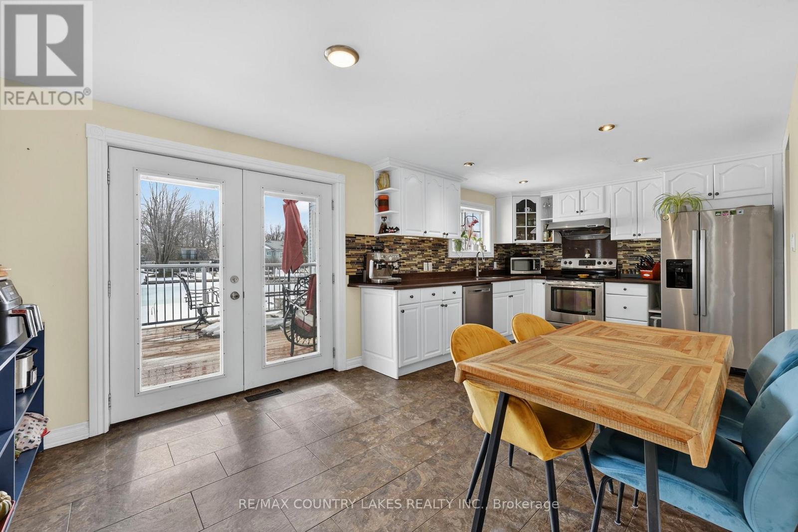 52 Turtle Path, Ramara, Ontario  L0K 1B0 - Photo 11 - S12884648