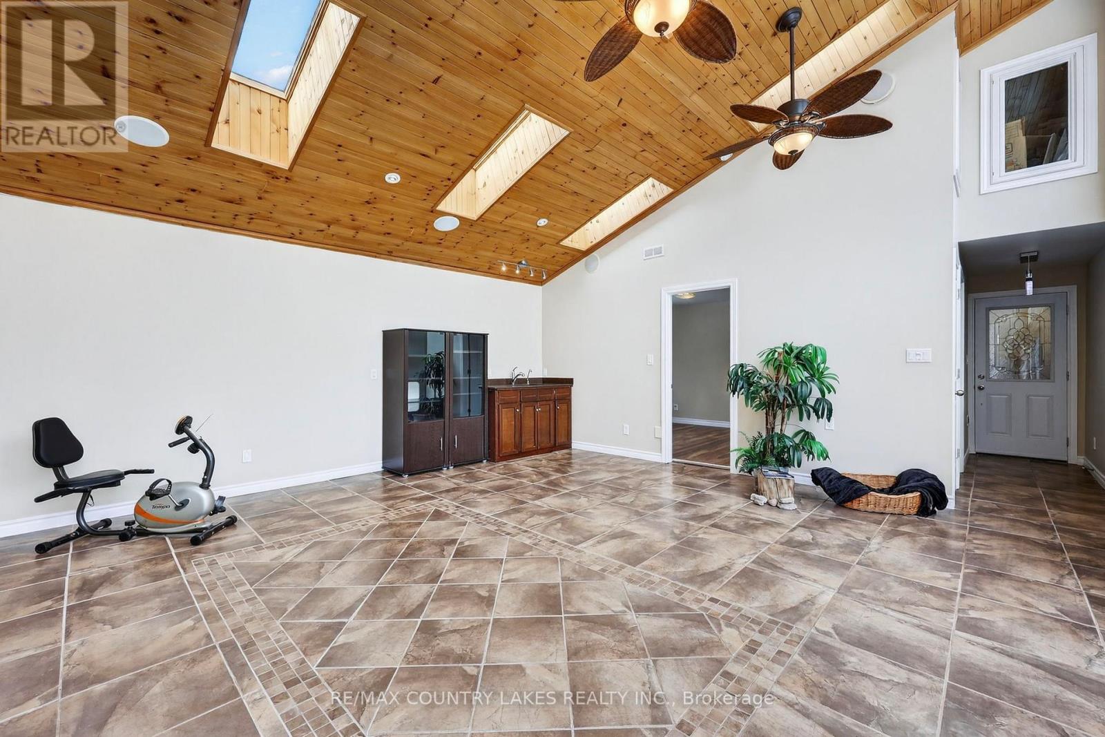 52 Turtle Path, Ramara, Ontario  L0K 1B0 - Photo 21 - S12884648