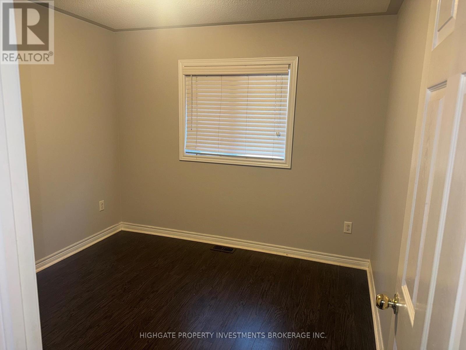 12 Frenchpark Circle, Brampton, Ontario  L6X 0Y5 - Photo 10 - W12884654