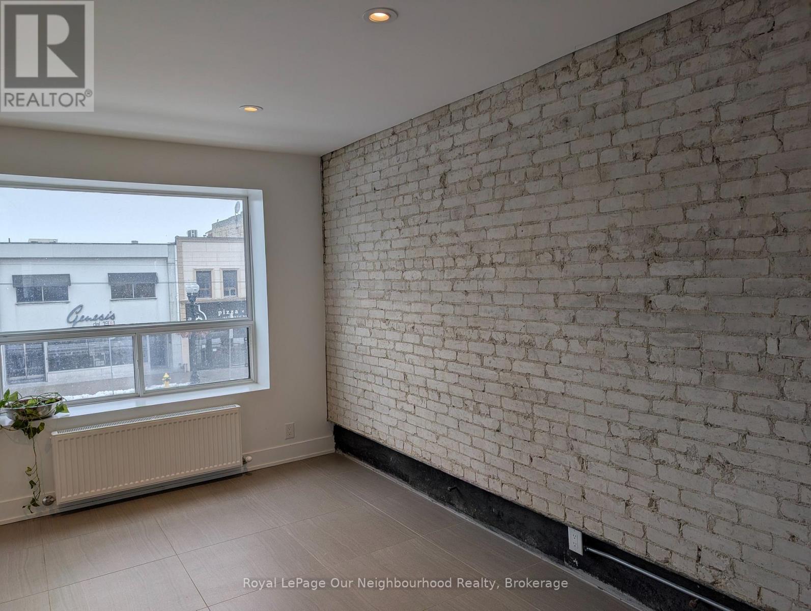 1187 St Clair Avenue W, Toronto, Ontario  M6E 1B5 - Photo 6 - W12884678