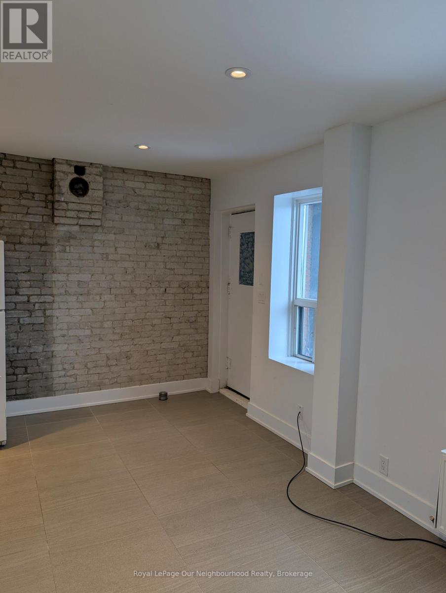 1187 St Clair Avenue W, Toronto, Ontario  M6E 1B5 - Photo 9 - W12884678