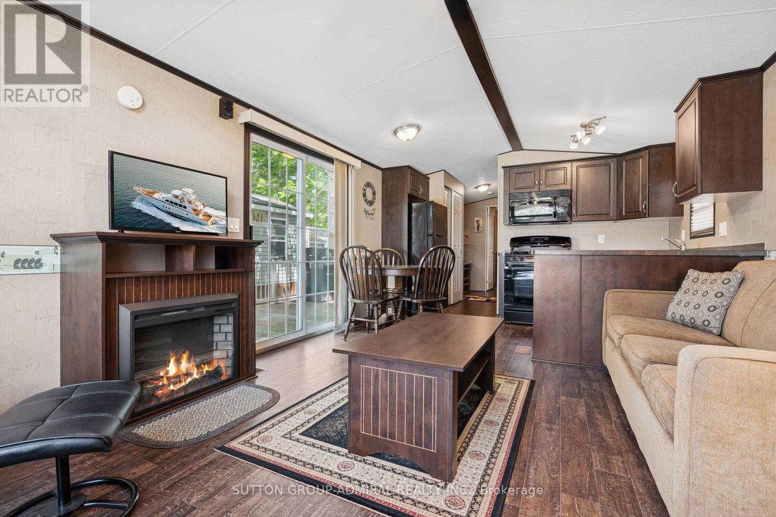 70 - 1082 Shamrock Marina Road, Gravenhurst, Ontario  P0E 1G0 - Photo 17 - X12884646