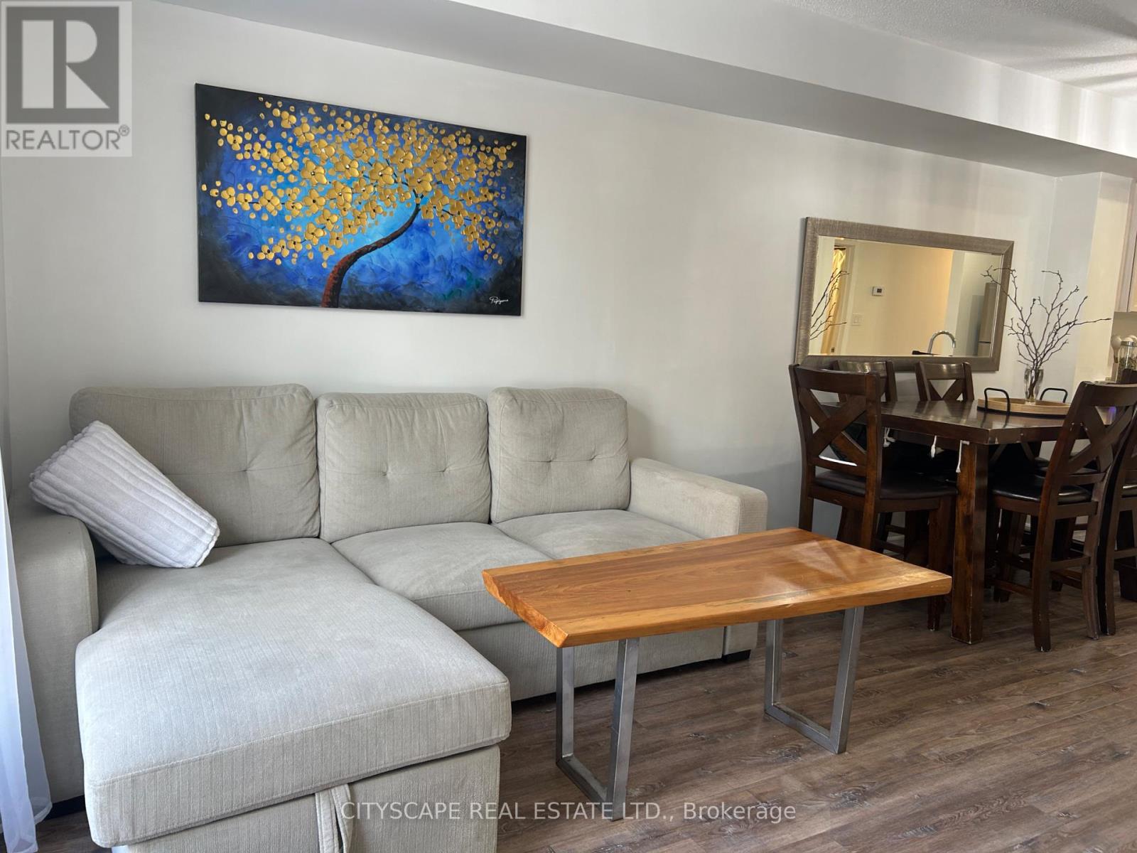 162 - 601 Shoreline Drive, Mississauga (Cooksville), Ontario  L5B 4K1 - Photo 2 - W12883442