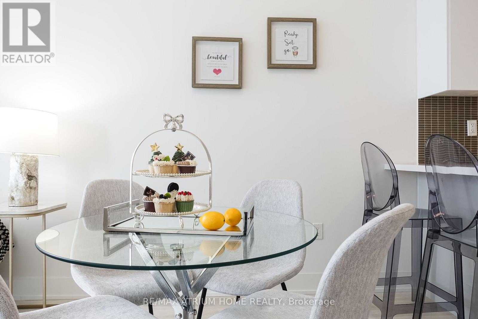 1210 - 2916 Highway 7 Road, Vaughan, Ontario L4K 0K6 - Photo 10 - N12884688