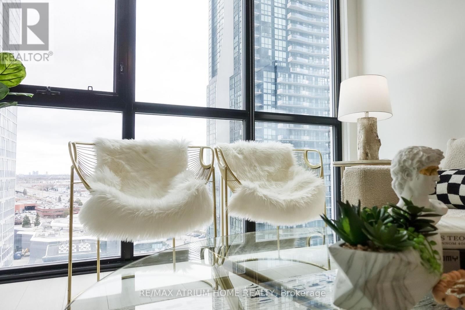 1210 - 2916 Highway 7 Road, Vaughan, Ontario L4K 0K6 - Photo 12 - N12884688