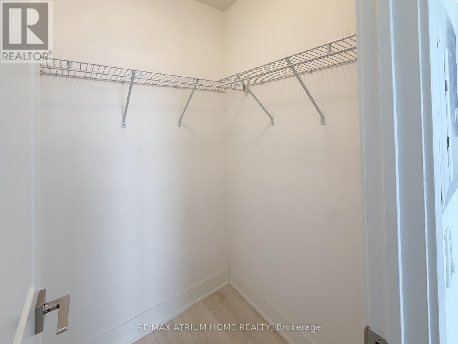 1210 - 2916 Highway 7 Road, Vaughan, Ontario L4K 0K6 - Photo 18 - N12884688