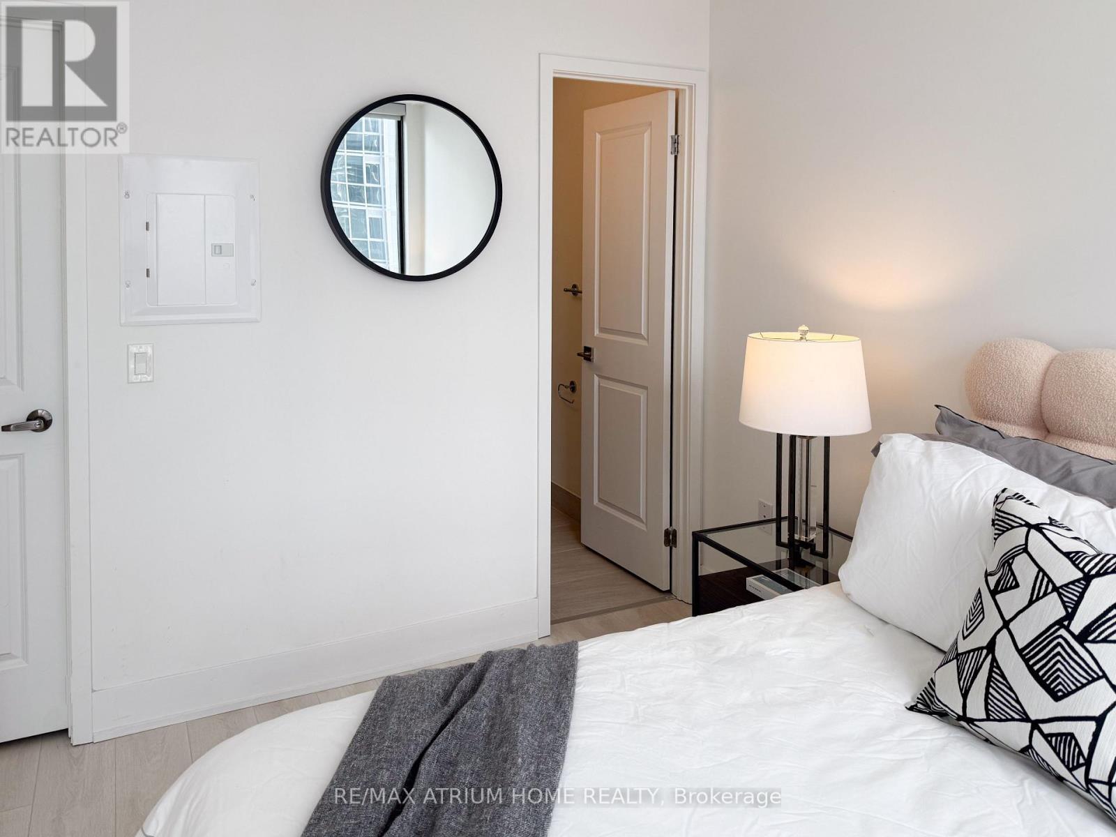 1210 - 2916 Highway 7 Road, Vaughan, Ontario L4K 0K6 - Photo 19 - N12884688