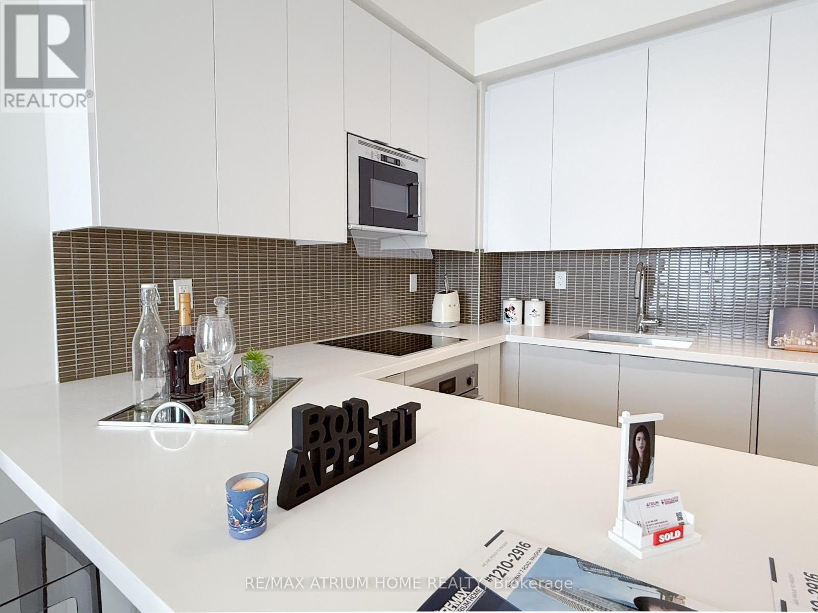 1210 - 2916 Highway 7 Road, Vaughan, Ontario L4K 0K6 - Photo 4 - N12884688