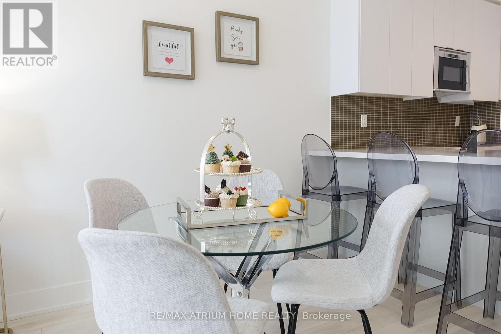 1210 - 2916 Highway 7 Road, Vaughan, Ontario L4K 0K6 - Photo 9 - N12884688