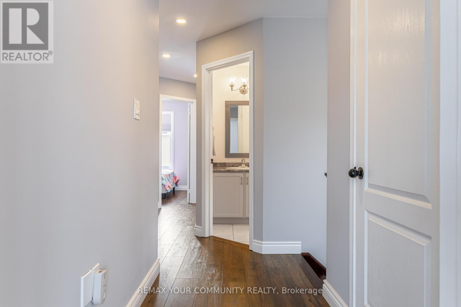 14 Armstrong Crescent, Bradford West Gwillimbury, Ontario  L3Z 0L1 - Photo 16 - N12884704