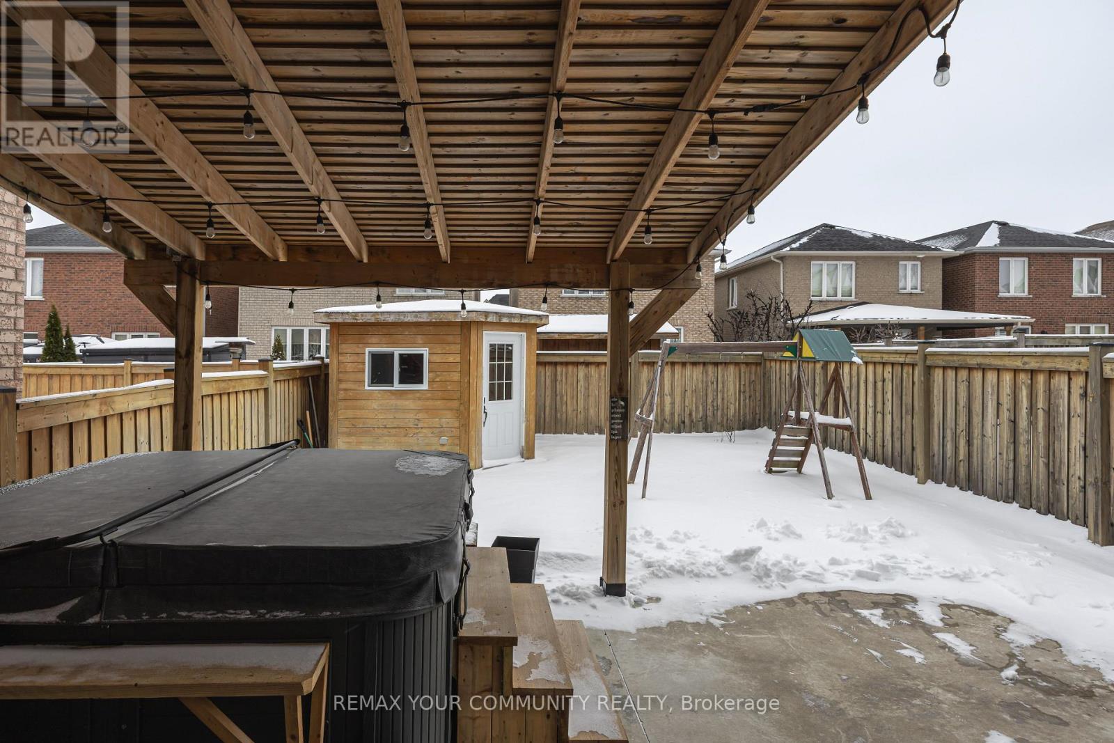 14 Armstrong Crescent, Bradford West Gwillimbury, Ontario  L3Z 0L1 - Photo 27 - N12884704