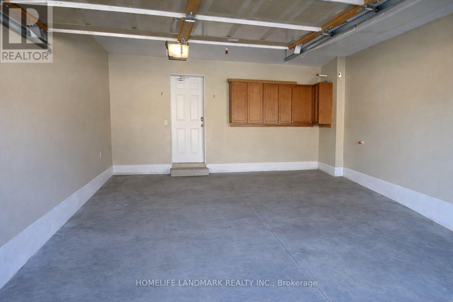 127 Rizal Avenue, Markham, Ontario  L6B 0E5 - Photo 45 - N12883156