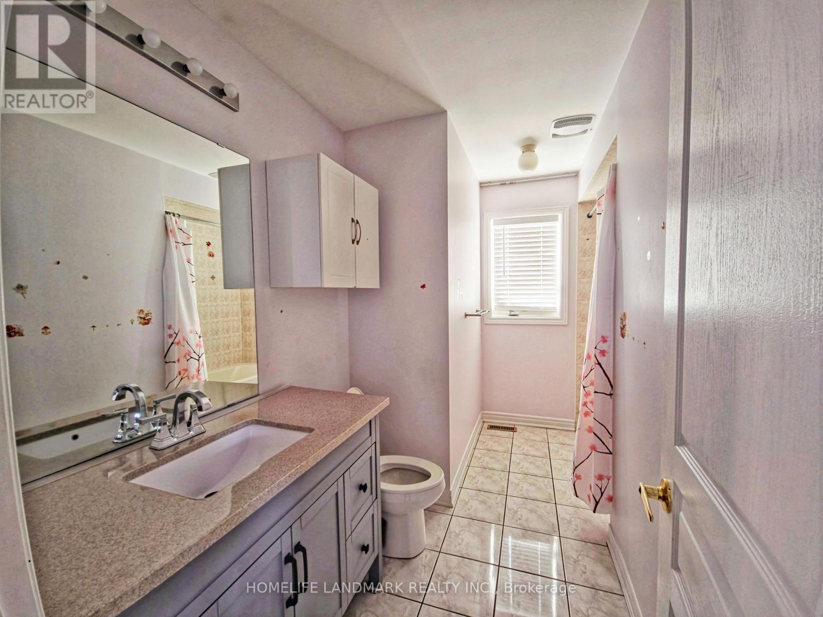 127 Rizal Avenue, Markham, Ontario  L6B 0E5 - Photo 29 - N12883156