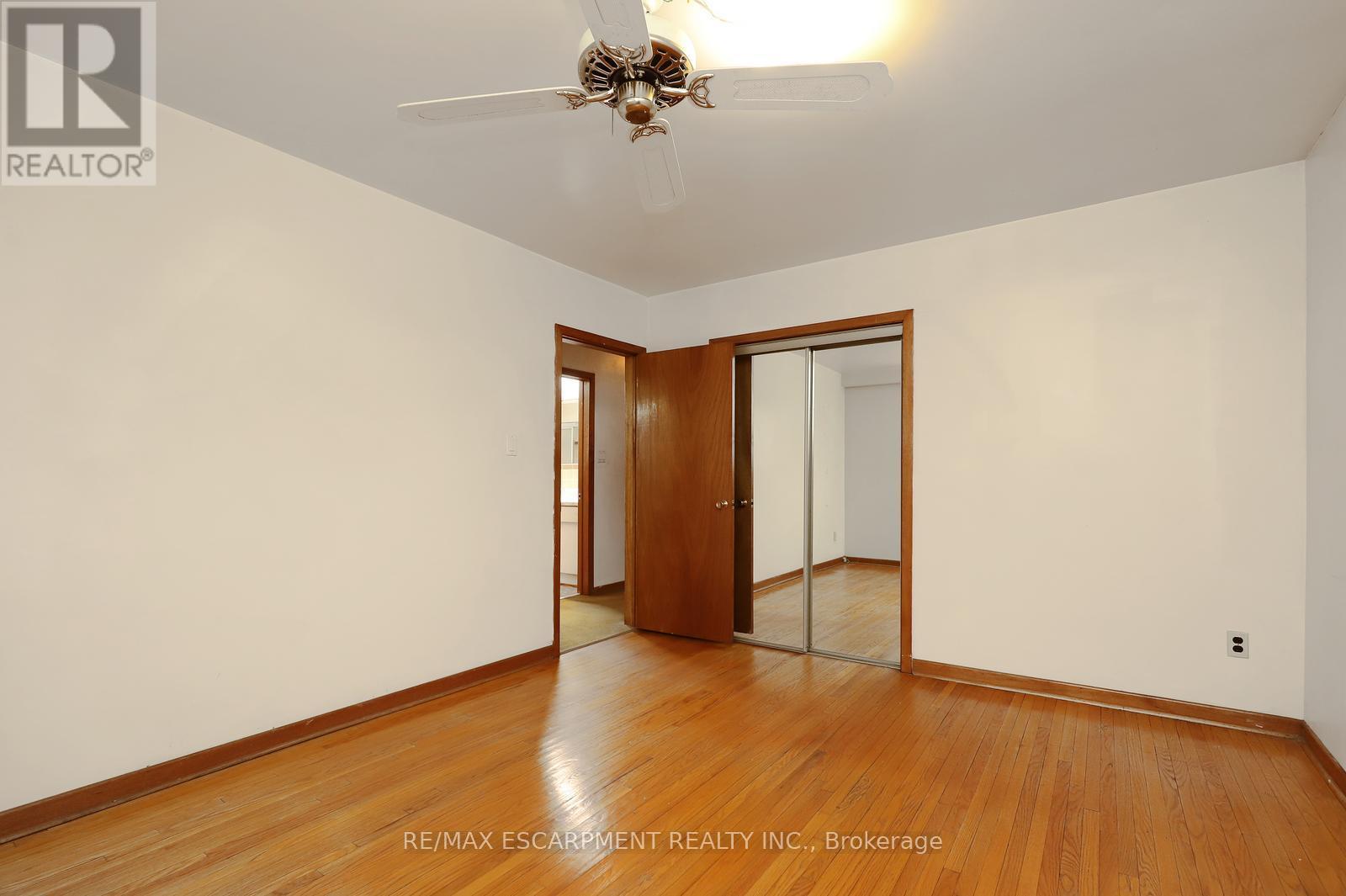 952 Mississauga Valley Boulevard, Mississauga, Ontario  L5A 2A2 - Photo 10 - W12884686