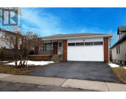 952 MISSISSAUGA VALLEY BOULEVARD, Mississauga, Ontario