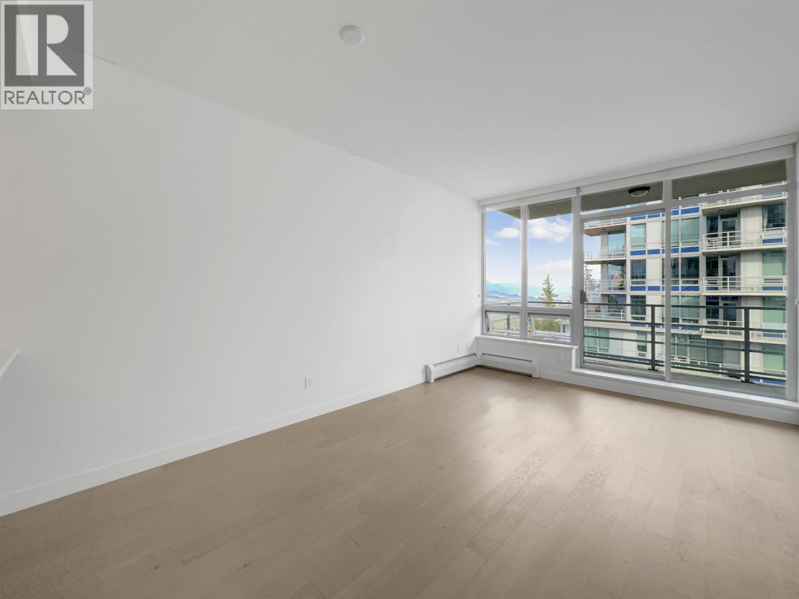 9xx 9060 University Crescent, Burnaby, British Columbia  V5A 0E1 - Photo 5 - R3099833