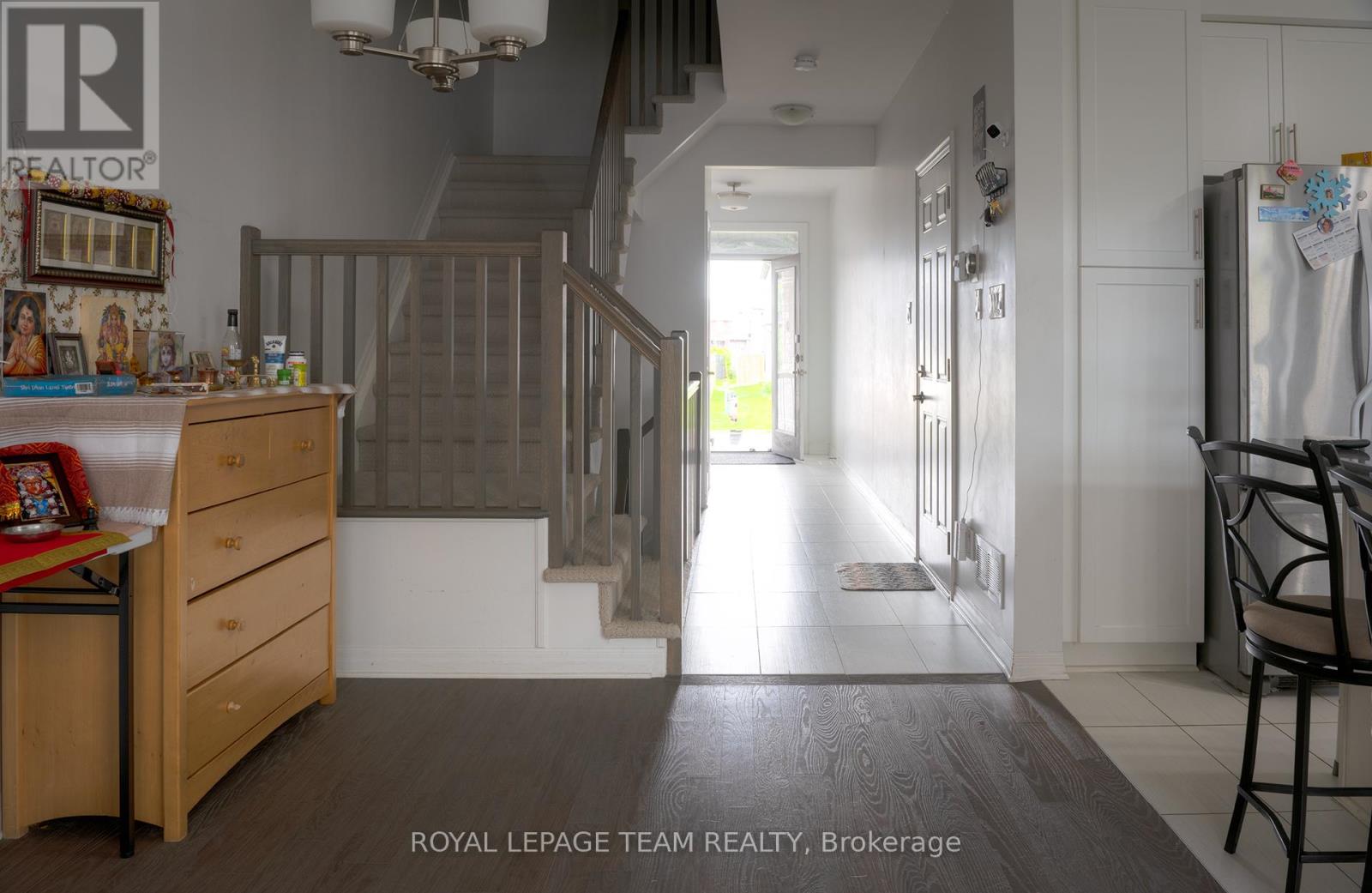 174 Hawkshaw Crescent, Ottawa, Ontario  K2J 0J7 - Photo 7 - X12884710