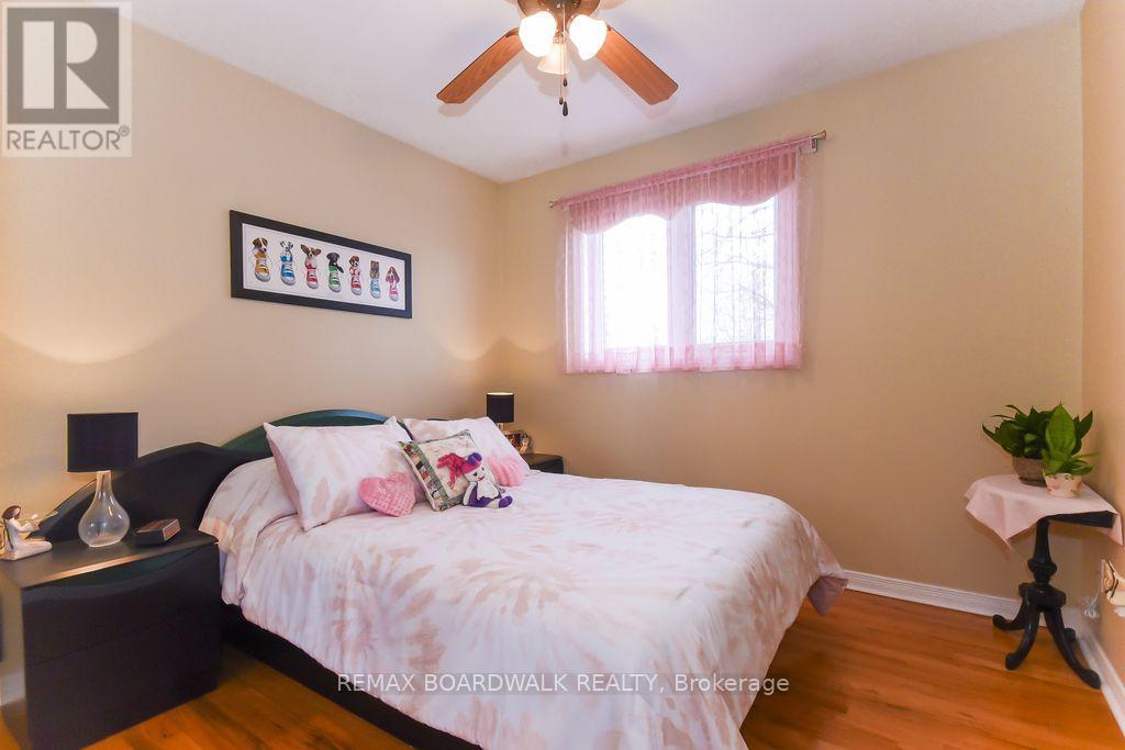 1408 Marchand Street S, Ottawa, Ontario  K1B 3N8 - Photo 17 - X12884726