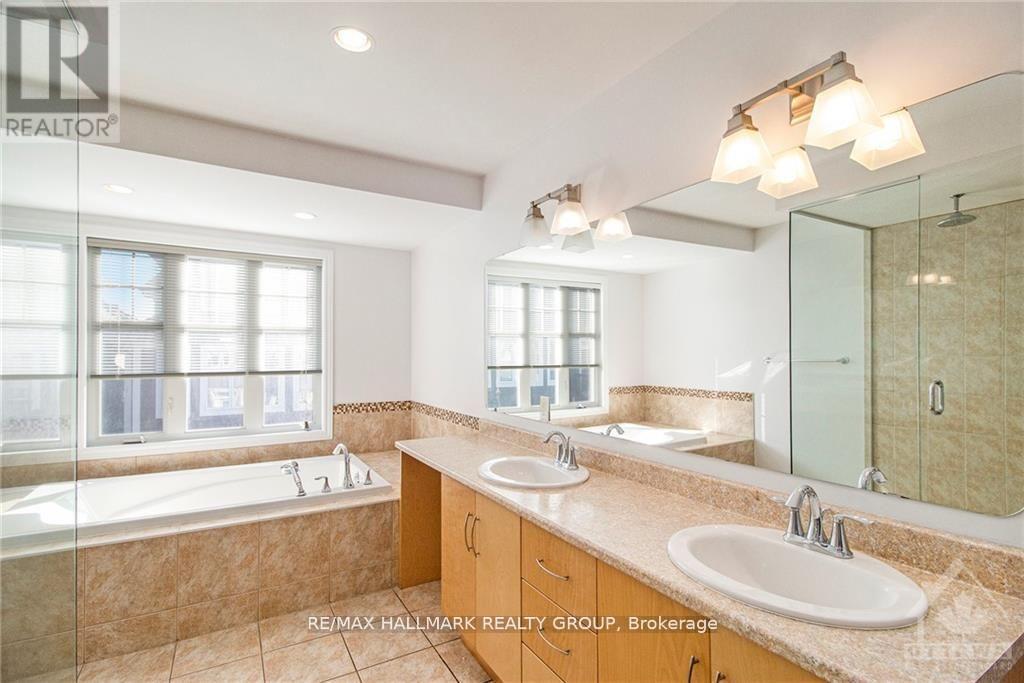 123 Solera Circle, Ottawa, Ontario  K1T 0C6 - Photo 14 - X12884730