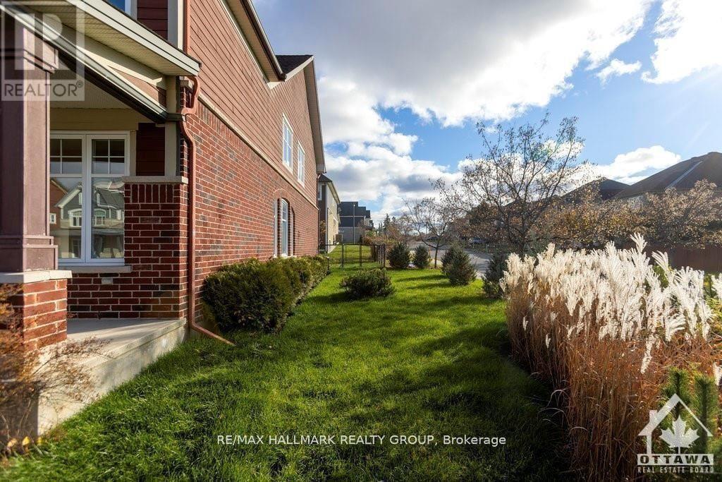 123 Solera Circle, Ottawa, Ontario  K1T 0C6 - Photo 24 - X12884730