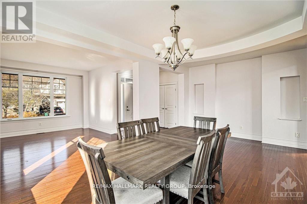 123 Solera Circle, Ottawa, Ontario  K1T 0C6 - Photo 8 - X12884730