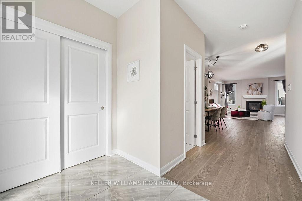 808 Cappamore Drive, Ottawa, Ontario  K2J 6V6 - Photo 4 - X12884744