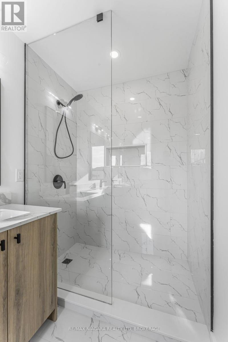 6176 Curlin Crescent, Niagara Falls, Ontario  L2H 3W8 - Photo 29 - X12884712