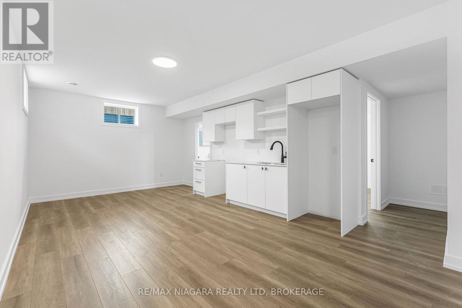 6176 Curlin Crescent, Niagara Falls, Ontario  L2H 3W8 - Photo 39 - X12884712