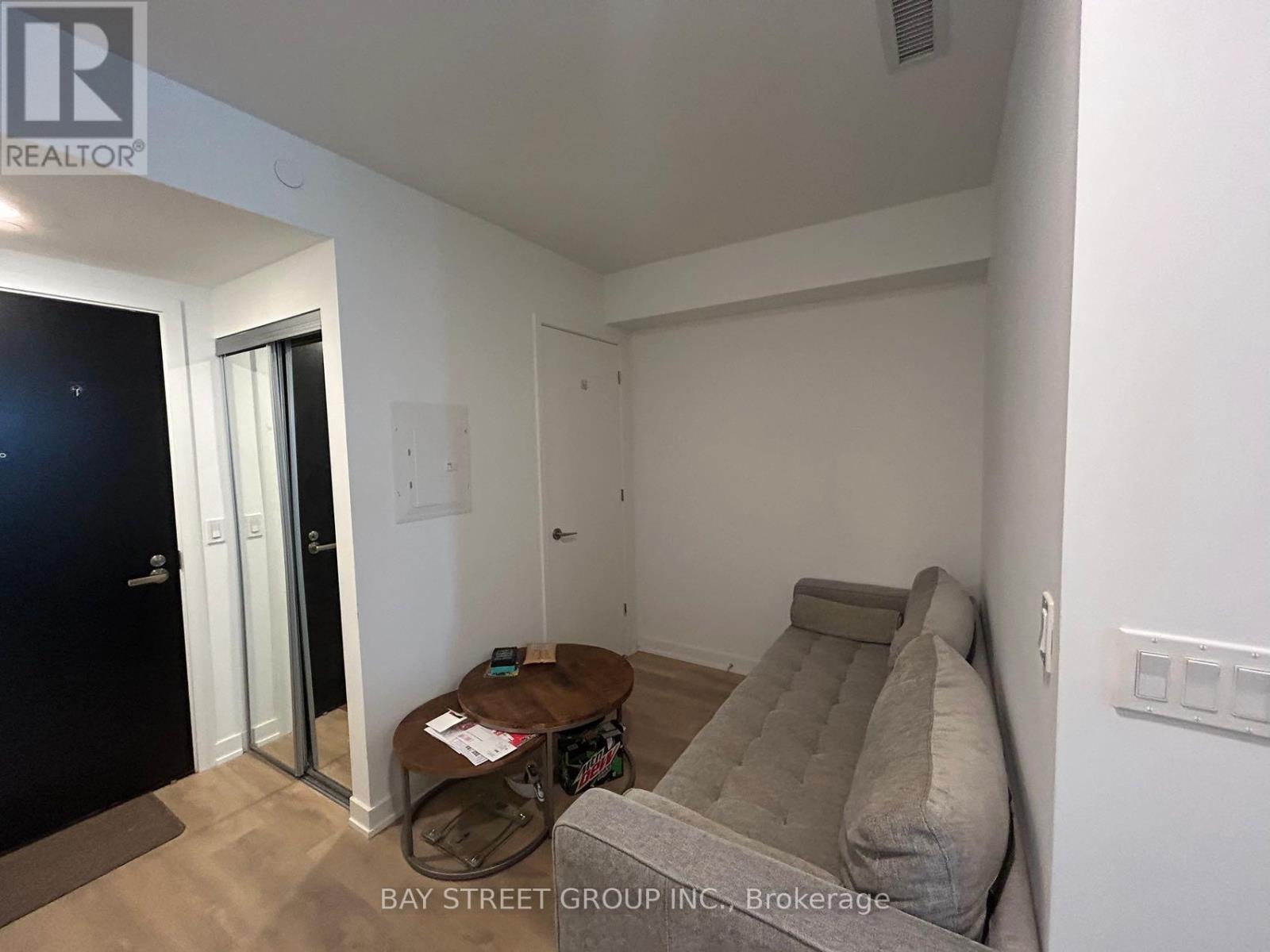 3711 - 501 Yonge Street, Toronto, Ontario  M4Y 1Y4 - Photo 5 - C12884718