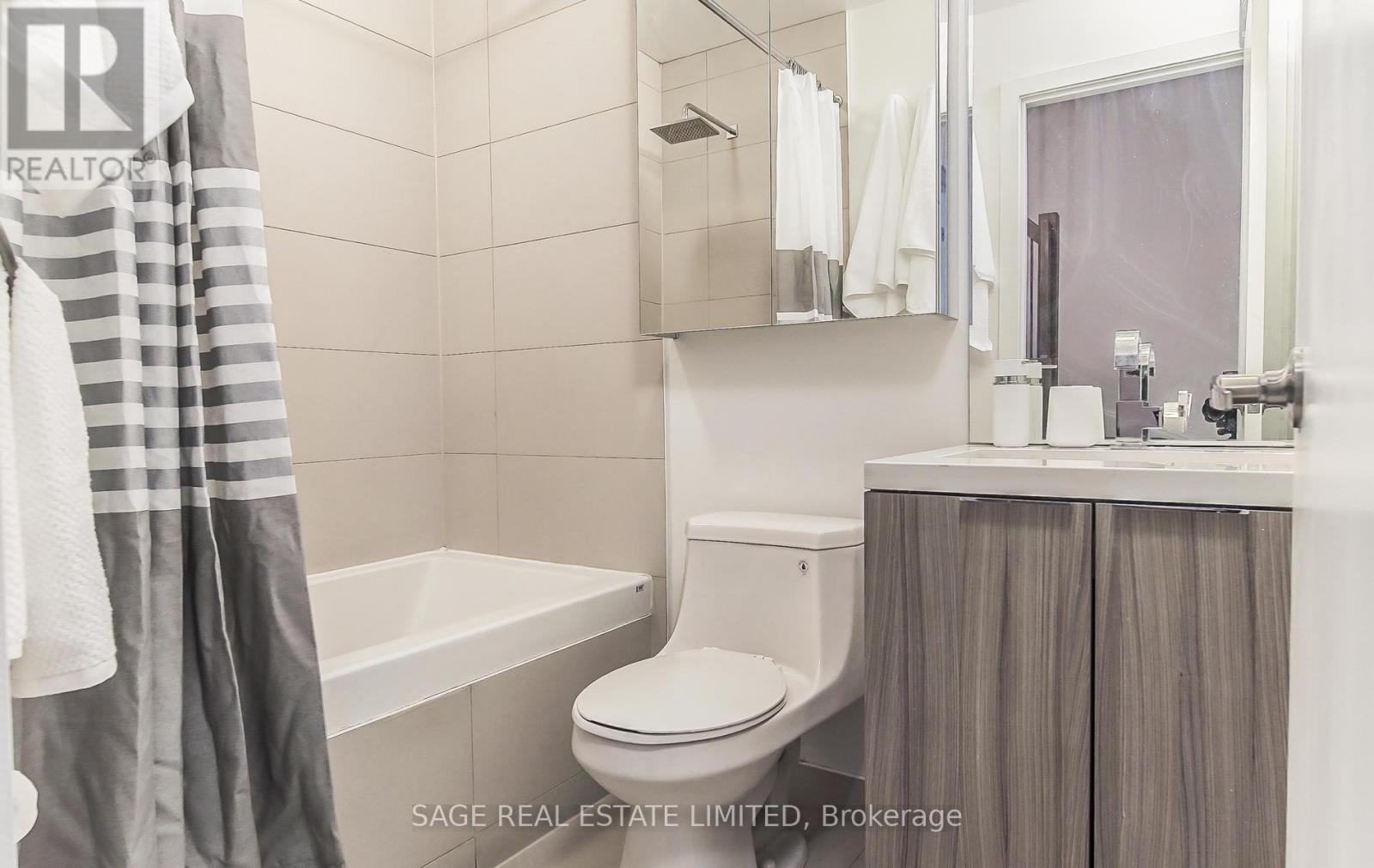 Th11 - 150 Broadview Avenue, Toronto, Ontario  M4M 0A9 - Photo 14 - E12884714