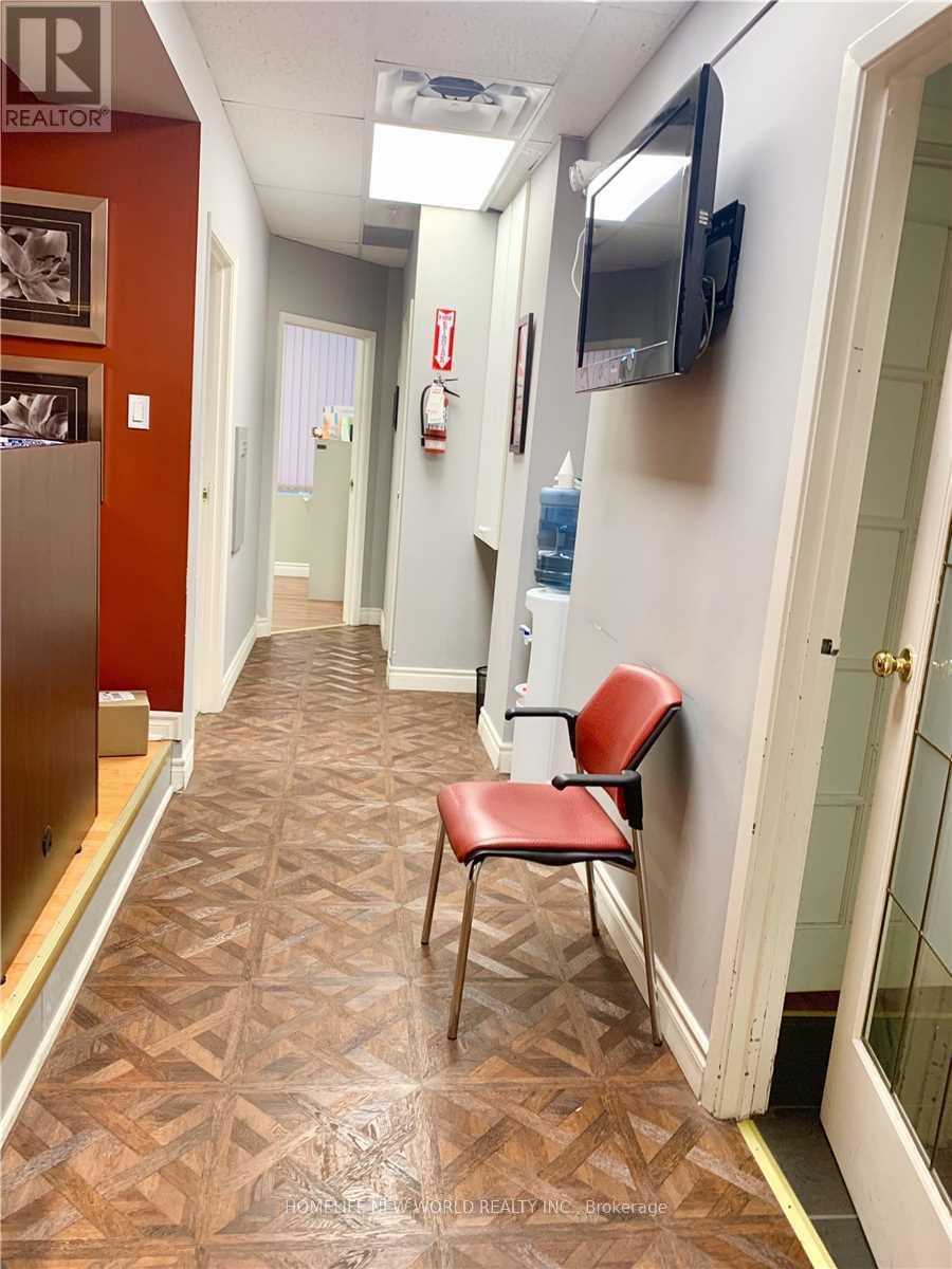 330-332 - 4168 Finch Avenue E, Toronto (Milliken), Ontario  M1S 3V1 - Photo 3 - E12884724