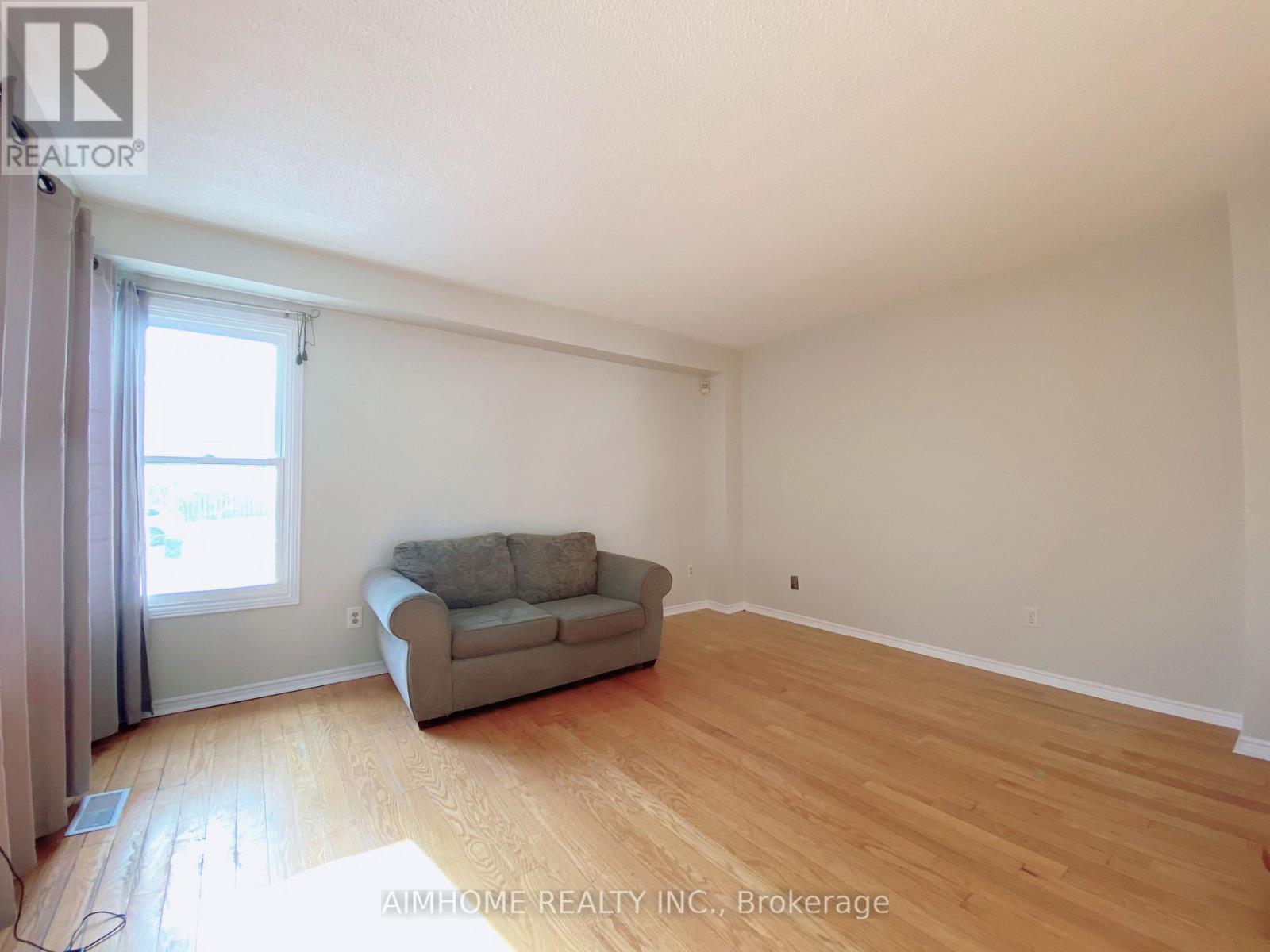 195 Enchanted Hills Crescent, Toronto, Ontario  M1V 3P1 - Photo 2 - E12884732