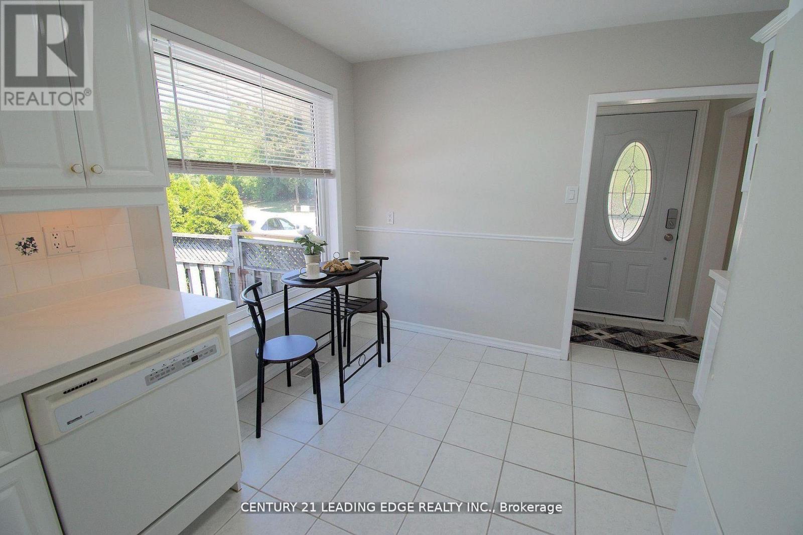 84 Allanford Road, Toronto, Ontario  M1T 2N5 - Photo 19 - E12884740