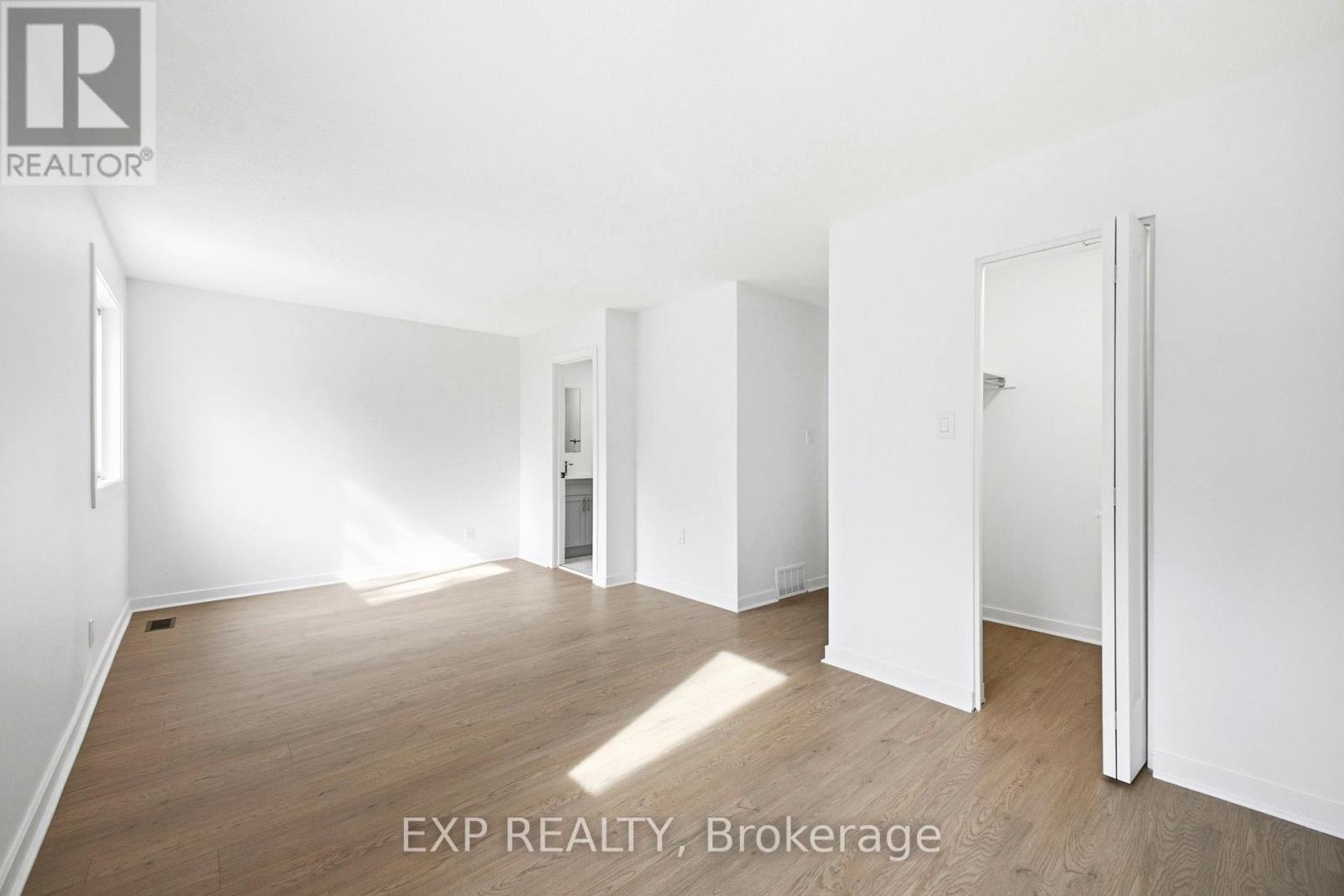 74 Shearer Crescent, Ottawa, Ontario  K2L 3N1 - Photo 12 - X12856006