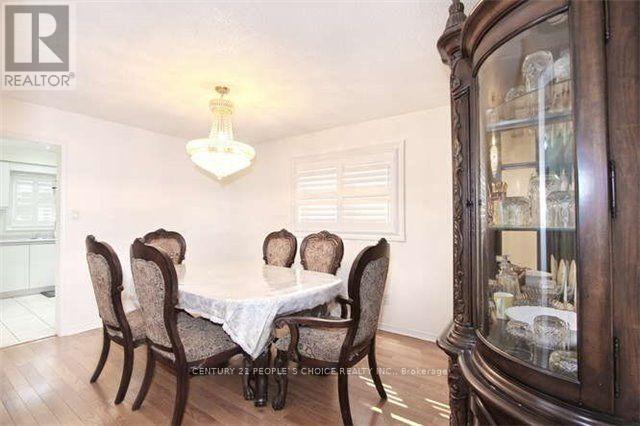 3 Arborwood Drive, Toronto, Ontario  M9W 6W7 - Photo 13 - W12884738