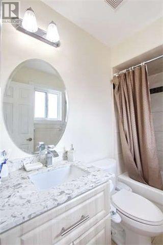 3 Arborwood Drive, Toronto, Ontario  M9W 6W7 - Photo 15 - W12884738