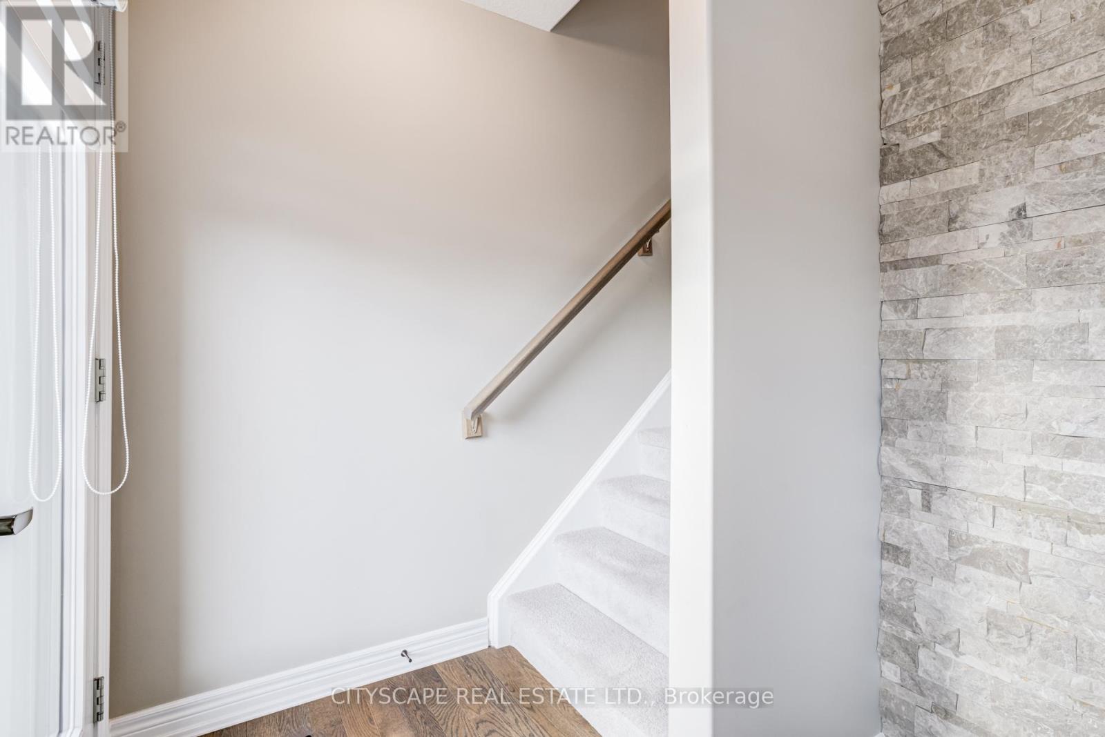 14 Winterton Court, Orangeville, Ontario  L9W 7N5 - Photo 16 - W12884742