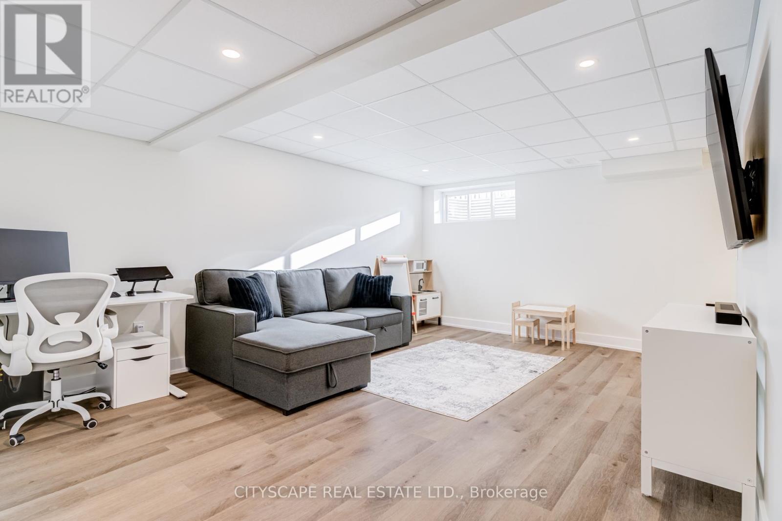 14 Winterton Court, Orangeville, Ontario  L9W 7N5 - Photo 29 - W12884742