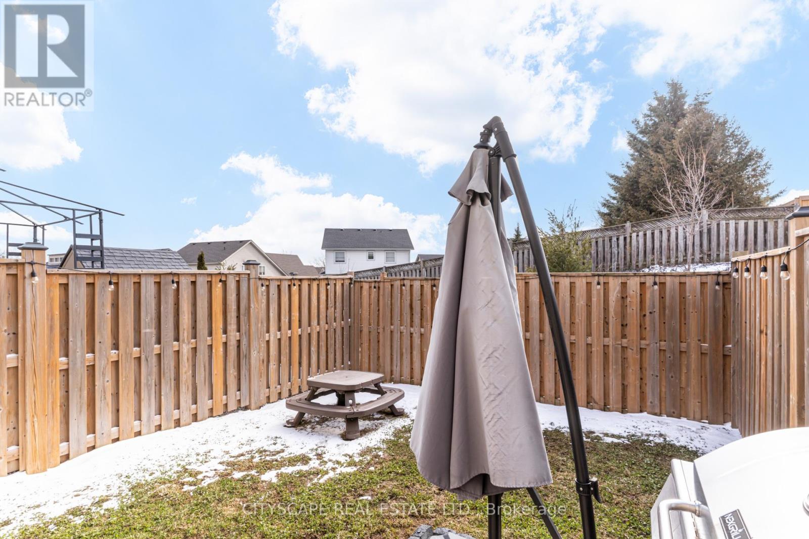 14 Winterton Court, Orangeville, Ontario  L9W 7N5 - Photo 39 - W12884742