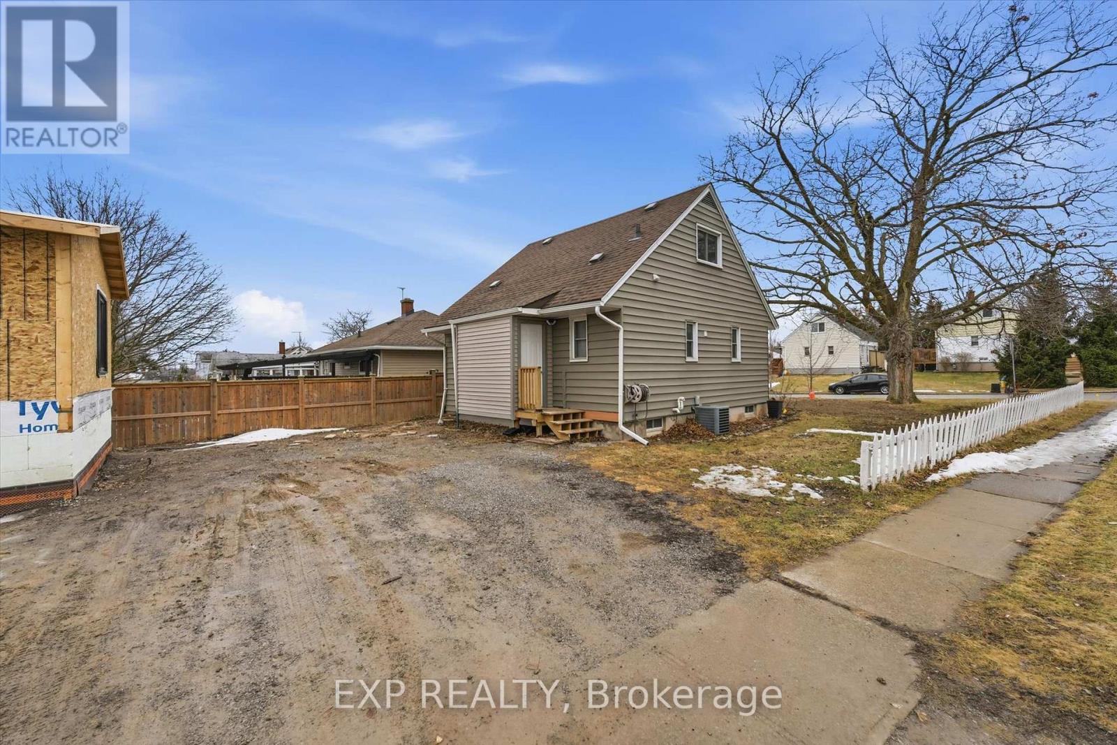 70 Whyte Avenue N, Thorold, Ontario  L2V 2T7 - Photo 38 - X12884706