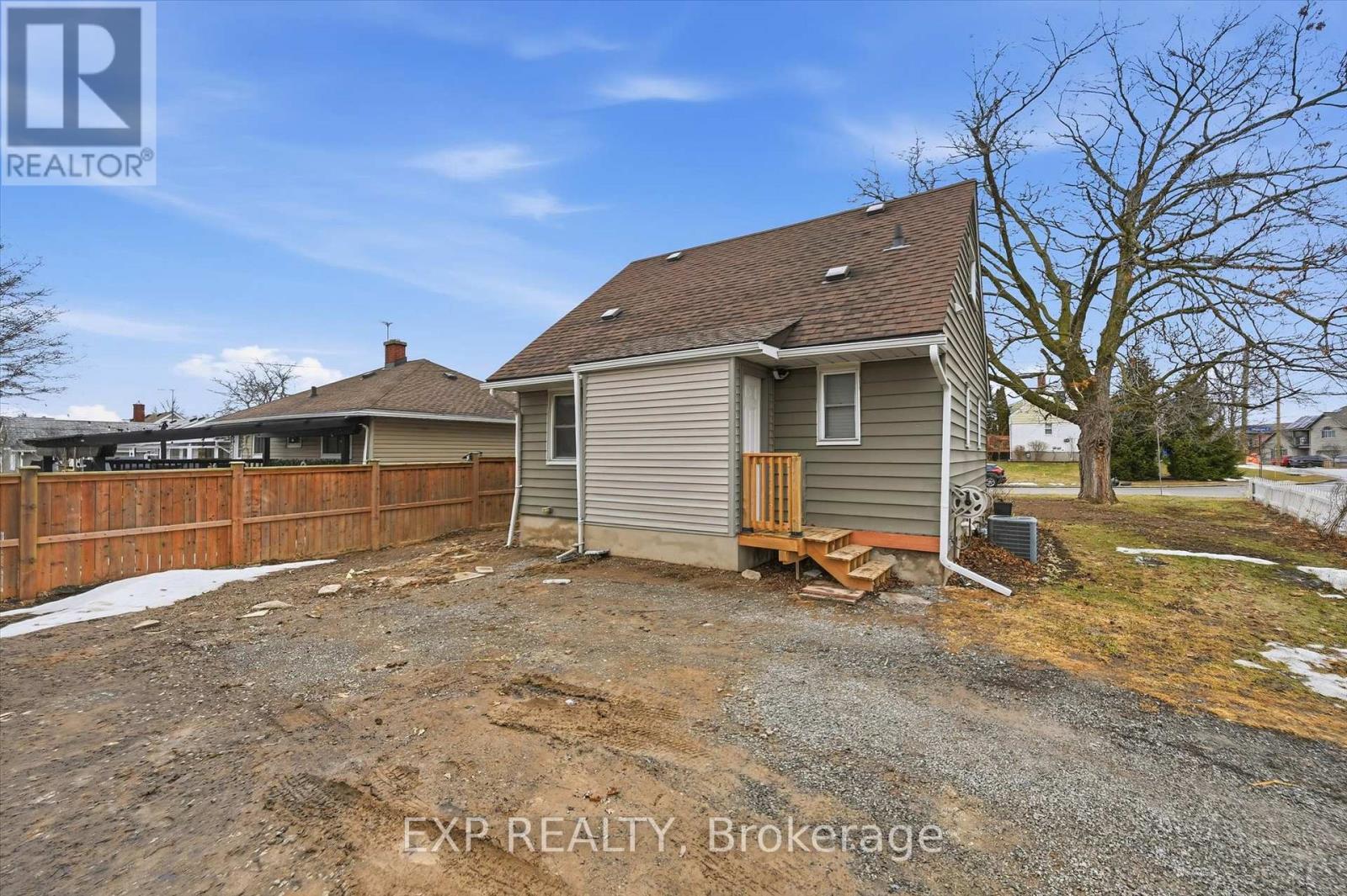 70 Whyte Avenue N, Thorold, Ontario  L2V 2T7 - Photo 39 - X12884706