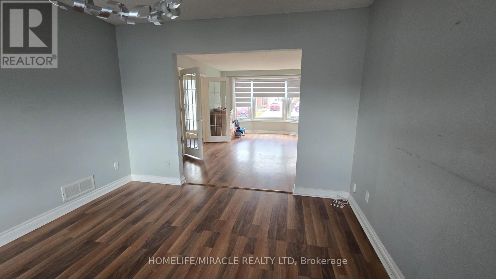 Upper - 442 Rimosa Court, Oshawa, Ontario  L1J 7T6 - Photo 5 - E12883704