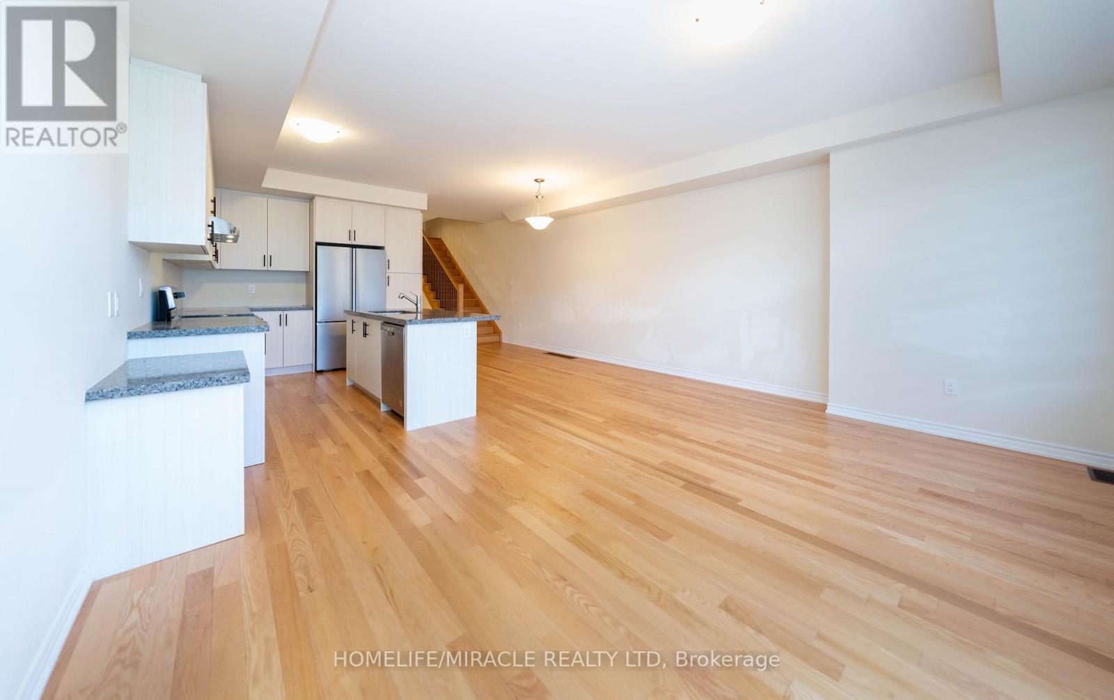 1420 Oakmont Common, Burlington, Ontario  L7P 0V8 - Photo 6 - W12882688