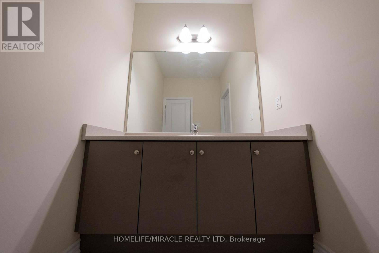 1420 Oakmont Common, Burlington, Ontario  L7P 0V8 - Photo 38 - W12882688