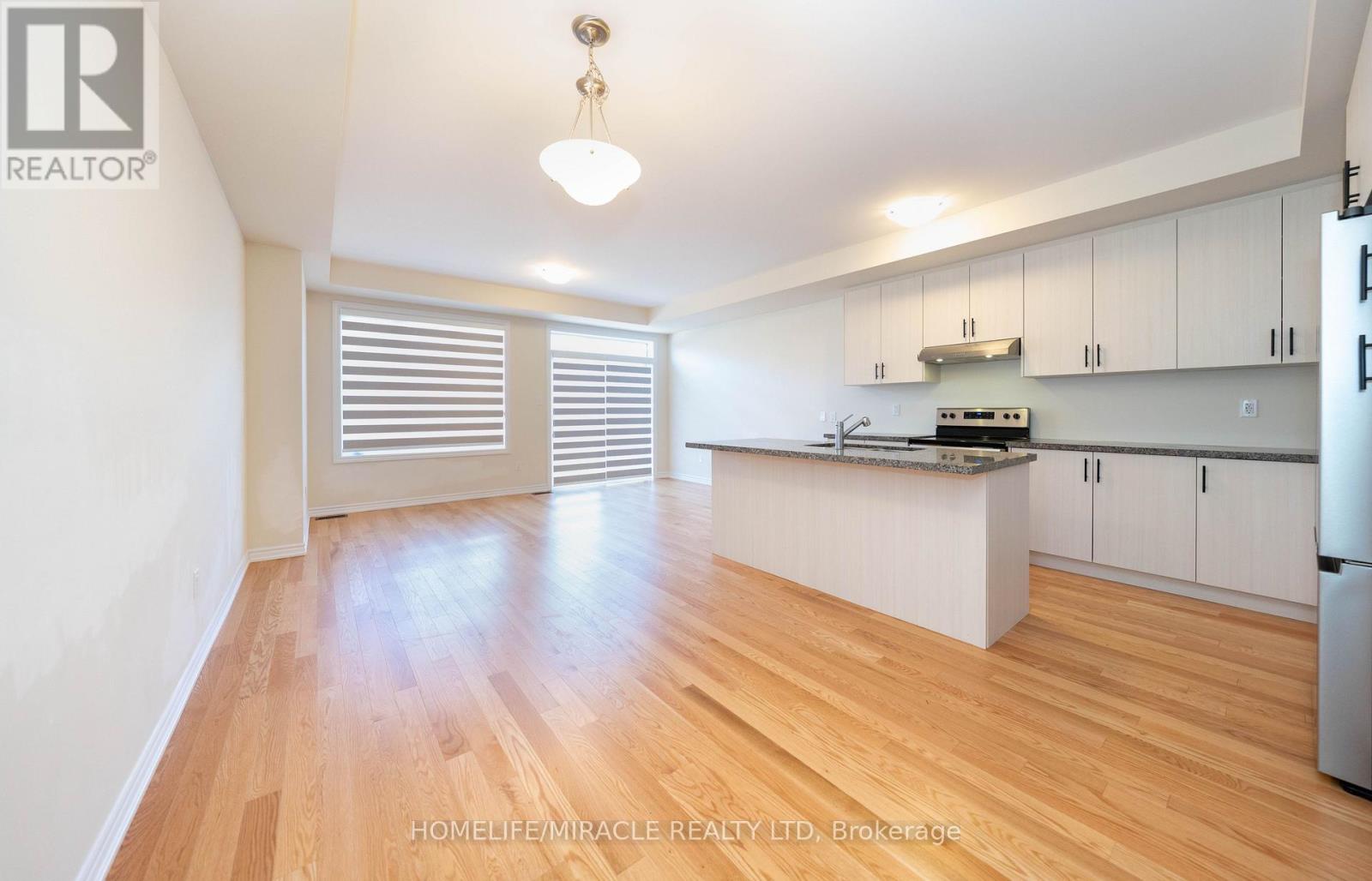 1420 Oakmont Common, Burlington, Ontario  L7P 0V8 - Photo 4 - W12882688