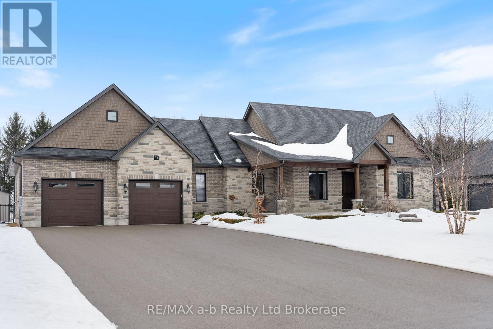 23 August Crescent, Norwich, Ontario  N0J 1R0 - Photo 1 - X12814546