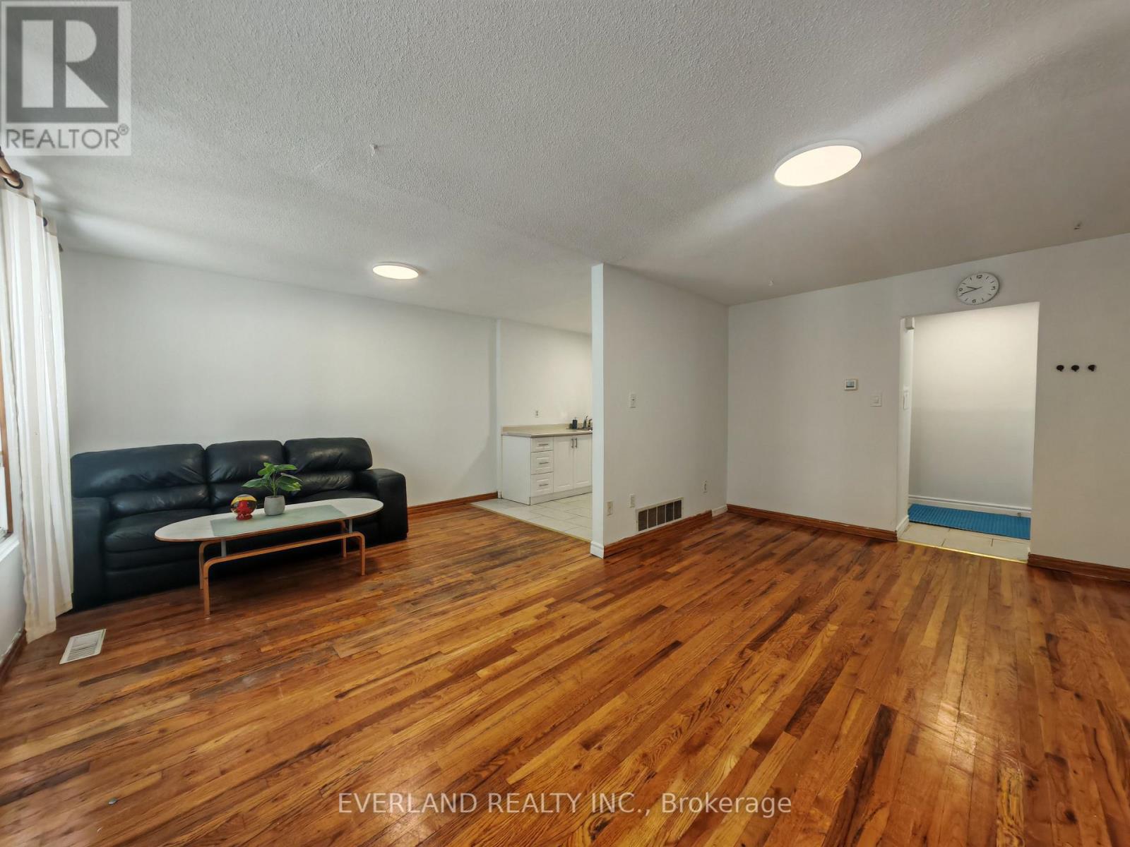 18 Camberley Court, Toronto (Malvern), Ontario  M1B 2S6 - Photo 9 - E12884760