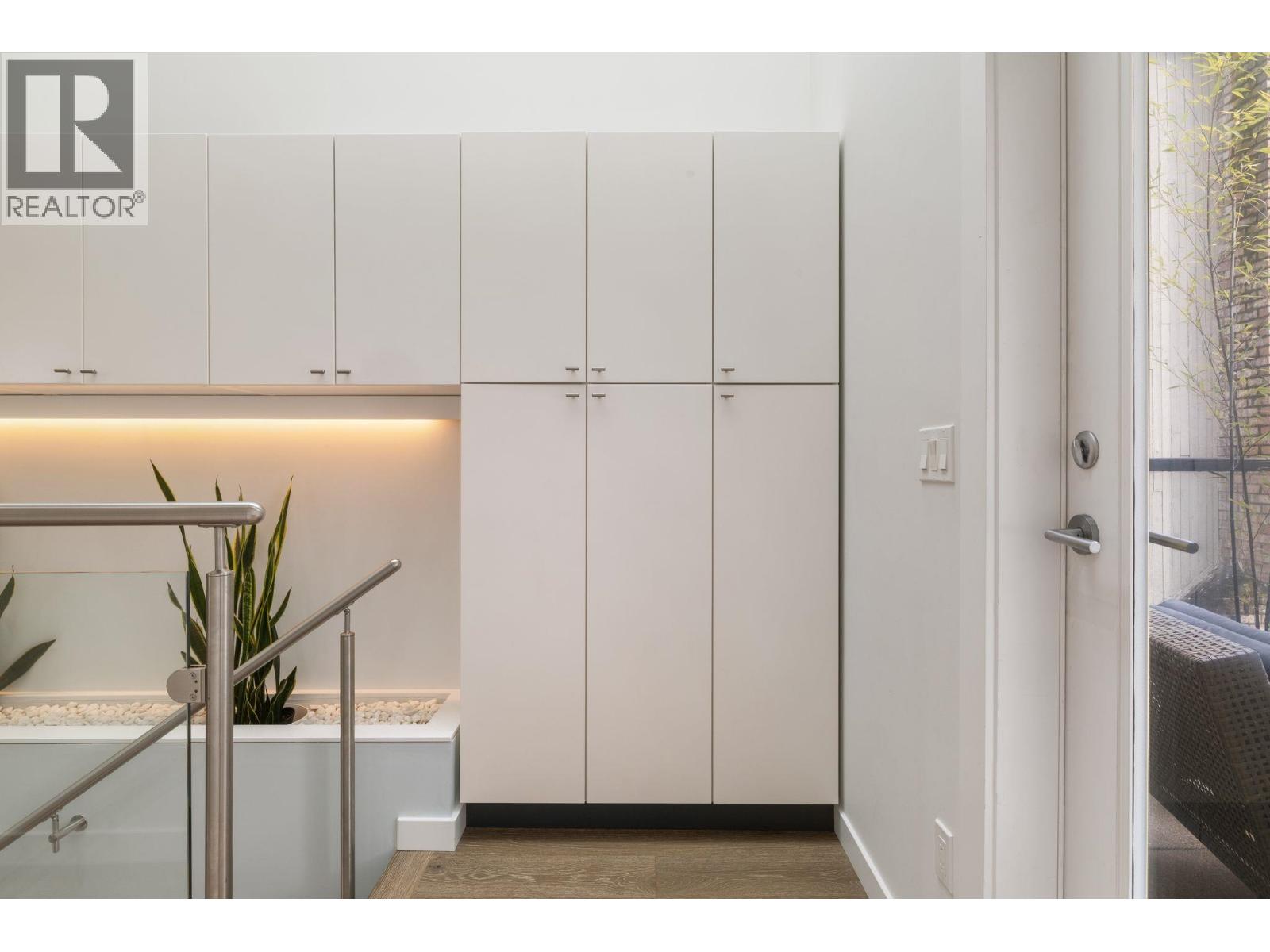 1928 Templeton Drive, Vancouver, British Columbia  V5N 4W1 - Photo 19 - R3099837